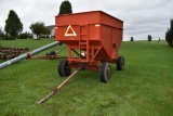J&M 210-6 gravity wagon, 210 bushel