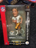 NFL 2004 Offensive Rookie Of The Year Bobble Head