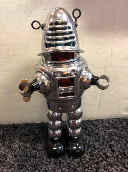 Vintage Style Robbie The Robot Wind Up