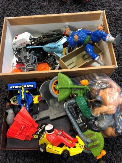 Mixed Lot of He-Man And More Figures And Parts Lot