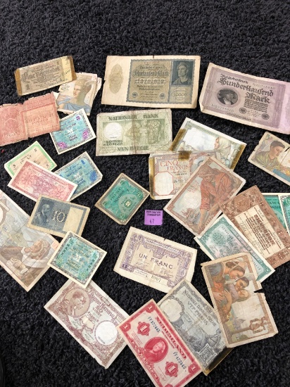 HUGE LOT OF FOREIGN MONEY