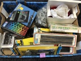 HO TRAIN ACCESSORIES LOT, LOTS HERE