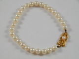 5.5 mm Pearl Bracelet with 18 Karat Yellow Gold Fancy Catch