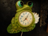 Vintage 1970's New Haven Frog Electric Kitchen Wall Clock