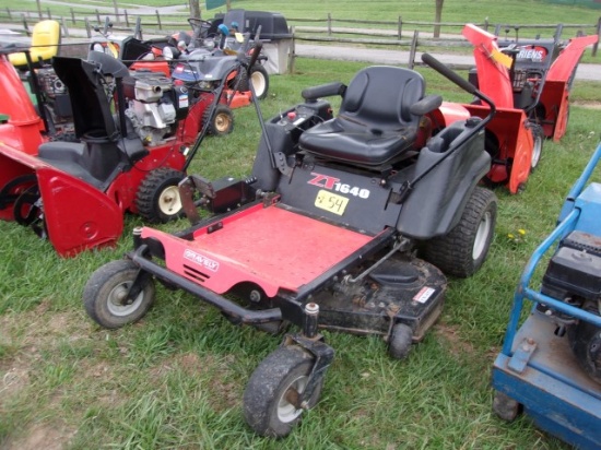 GRAVELY ZT1640 ZERO TURN MOWER S/N 000154 HRS SHOWING 882