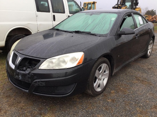 2010 Pontiac G6 4 Dr Car