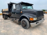 1995 IH 4700 Dump Truck