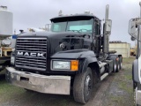 2000 Mack CL713 Truck, VIN # 1M2AD62C1YW010107