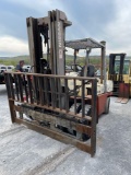 Nissan 100 Forklift