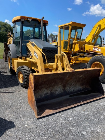 John Deere 310G