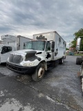 2004 International 4300 Cole Plate Box Truck