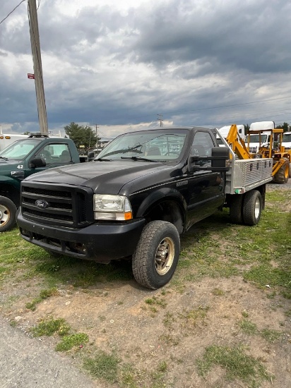 2002 Ford F340 , Diesel, 4x4, Flatbved w/ Side Boxes, VIN: 1FMSU43F22EB24910,... Miles- 192922