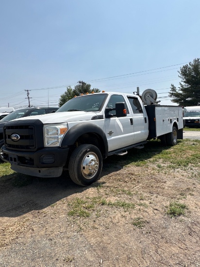 2011 Ford F550 Utility Truck, 6.7L Diesel, Automatic, 4 Door Cab, Omaha Utility Body, Auto Crane