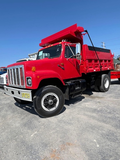1990 INTL 2554 S/A DUMP, DT466, Allison auto, 10 ft Steel Body w/ tarper, Pintle Hitch, Glad hands