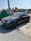 2011 Mercedes C300, 3.0L V6 Gas, Automatic, 7 speed w/ Sport Mode, Leather Interior,...*NEW TIRES*