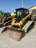 2016 CAT 289D, Cab, Heat, A/C, Aux Hyd, Hyd Quick att, GP Bucket, S/N W05885, hrs: 3770