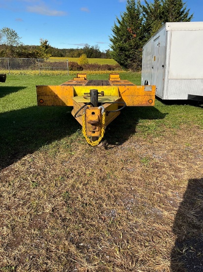 1985 Eager Beaver Equipment Trailer, Tandem Axle, Ramps, Pintle...Hitch, Air Brakes, Tongue Storage,