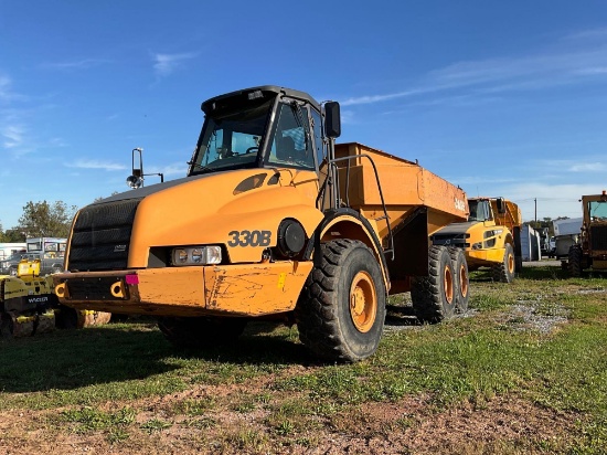 2006 Case 330B, Cab, Heat, AC, 2nd Seat, 10.3L DSL, 23.5R25 Rubber, Rear Camera, SN: G56024, Hours: