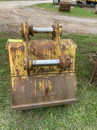 CAT Bucket off of CAT 318C