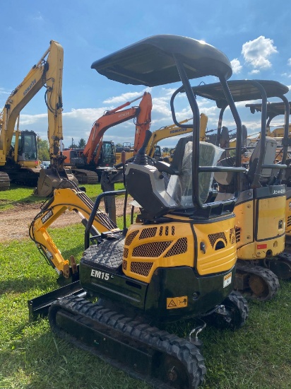 2023 Diggit EM15, O-rops, Gas. Leveling Blade, Plumbed, SN: 304212, Hours: 0