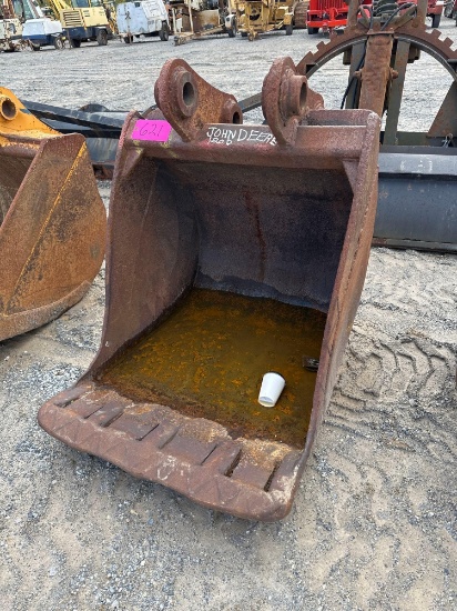 28" Excavator Bucket fits JD 120D