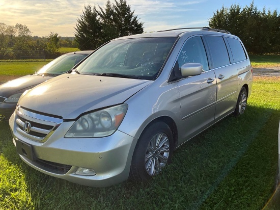 2007 Honda Odyssey Van, 3.5L, Automatic, 3rd Row Seats, 2nd Row Captain Chairs, VIN: