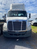 2011 Freightliner Cascadia S/A Road Tractor, DD13 Detroit Motor, 10 sp Trans, 23,000 lbs Rear Air
