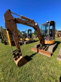 Case CX36B, Cab, Heat, AC, Leveling Blade, GP Bucket, Plumbed, SN: N63042, Hours: 2079