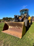 John Deere 624K, Cab, Heat, AC, 20.5R25 Rubber, GP Bucket - John Deere, 3rd Valve, SN: 640930,