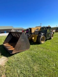 2013 CAT TL943C, Cab, heat, 370/75-28 Rubber, Pintel Hitch, Max Capacity 9,000lbs, Pallet Forks and