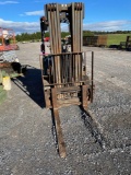 Komatsu G25T-14 Fork Lift, *Runs no tank*, 48