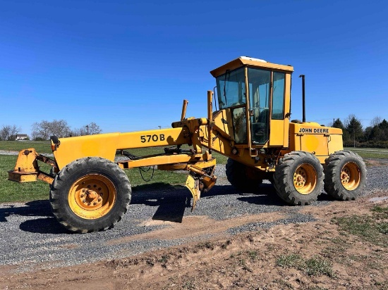 John Deere 570B Motorgrader