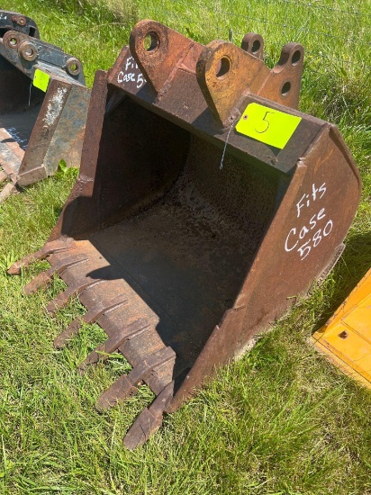 Case 580 Backhoe Bucket