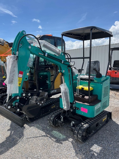 AGT Industrial H15R Mini Excavator