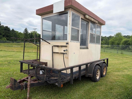 Garden Shack w/ Dual Wheel Trailer *NO TITLE*