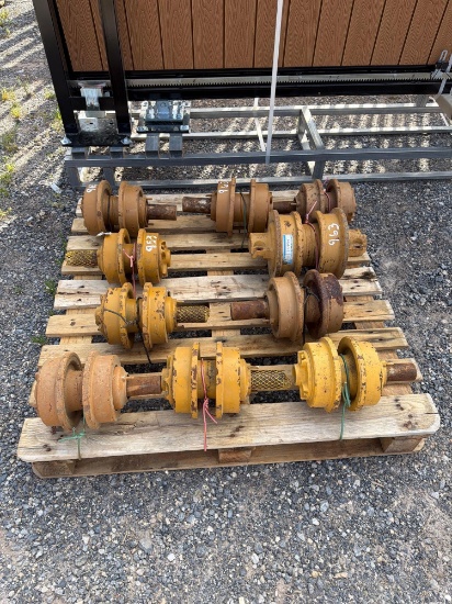 Pallet of CAT 963/953 Rollers