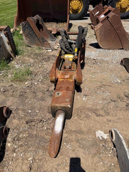 NPK-GH4 Hydraulic Hammer Attachment