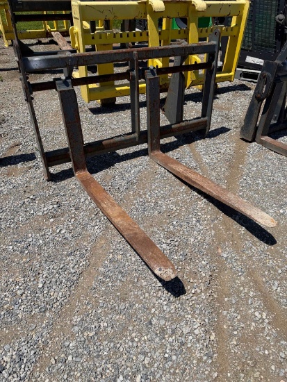 GEM Coupler Pallet Forks