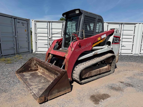 2016 Takeuchi TL12 Skid Steer