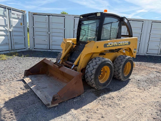 John Deere 250 Skid Steer