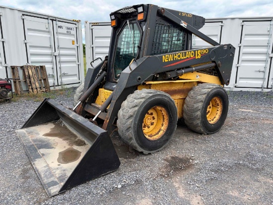 2003 New Holland LS190 Skid Steer