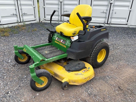 John Deere Z425 EZtrak Zero Turn Mower