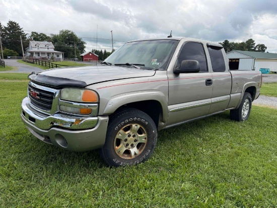 2003 GMC Sierra Z71 Pick Up Truck