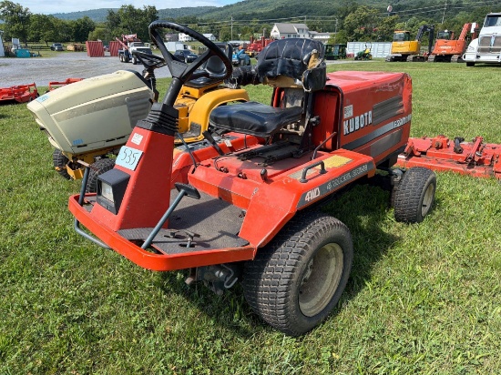 Kubota F2100 Riding Mower