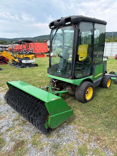 John Deere 1445 Compact Tractor