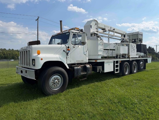 1993 International 2574 Tri Axle Bridge Inspection Truck