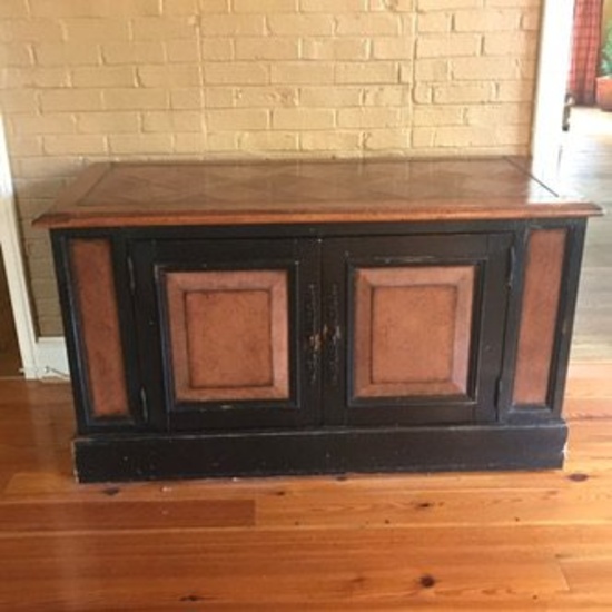 Solid Wood Flat Screen Television Stand w/Side Doors and Shelves