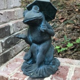 Heavy Molded Resin Frog Figurine