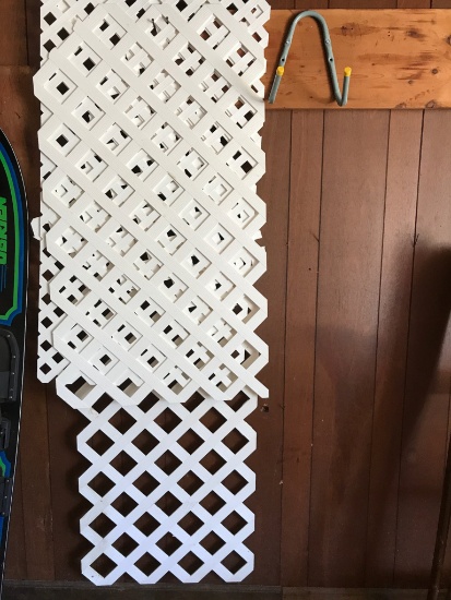 Lot of Plastic Lattice