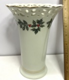 Pretty Open Lace Porcelain Holly Vase with Gold Edge